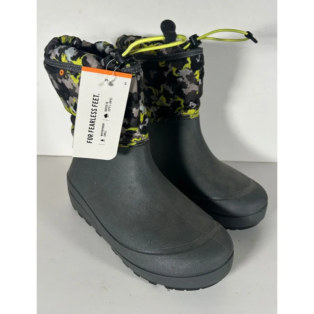 Bogs NWT Snow Shell Camo-T Waterproof Winter Boots Youth 6 Gray Yellow